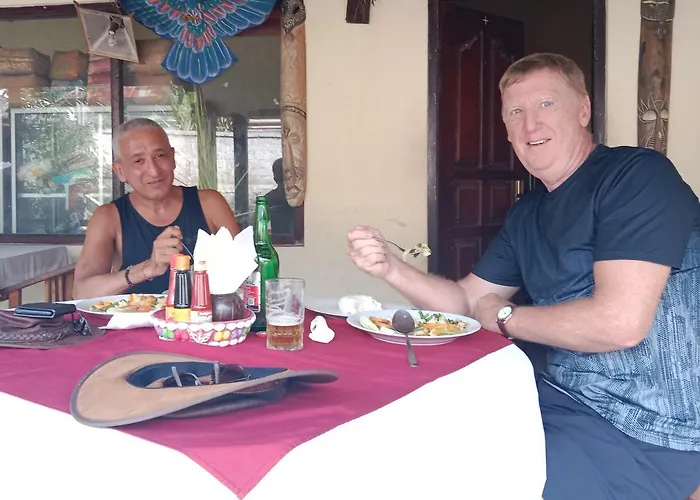 Jana's * Sidemen (Bali)