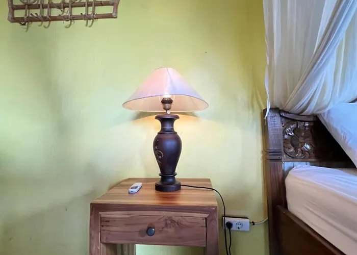 Jana's * Sidemen (Bali)
