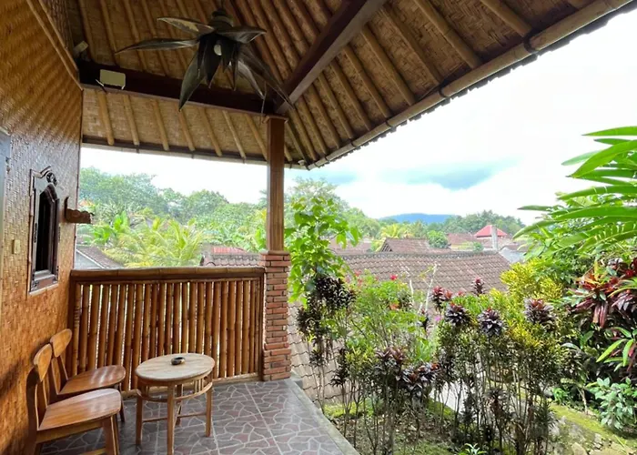 Jana's * Sidemen (Bali)